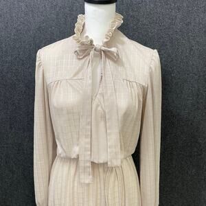 VTG Cottagecore Secretary Cream Midi Dress – Ruffle Neck Bow Tie – Long Sleeve